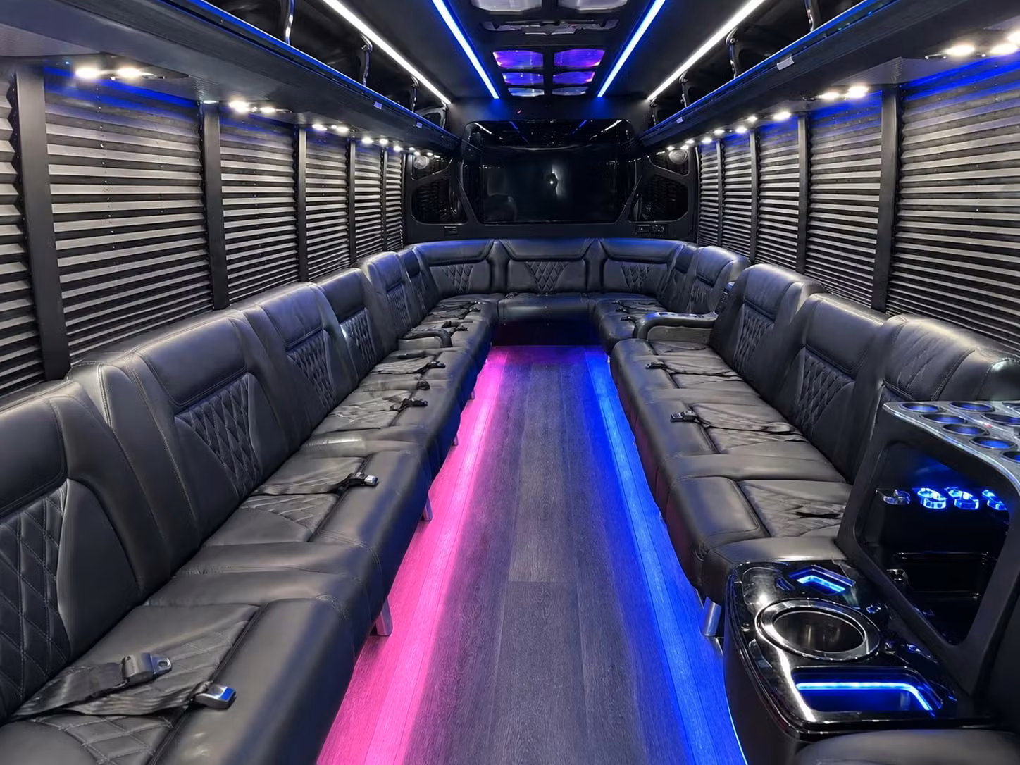 coachbusthornton com makes booking a thornton party bus to a concert simple