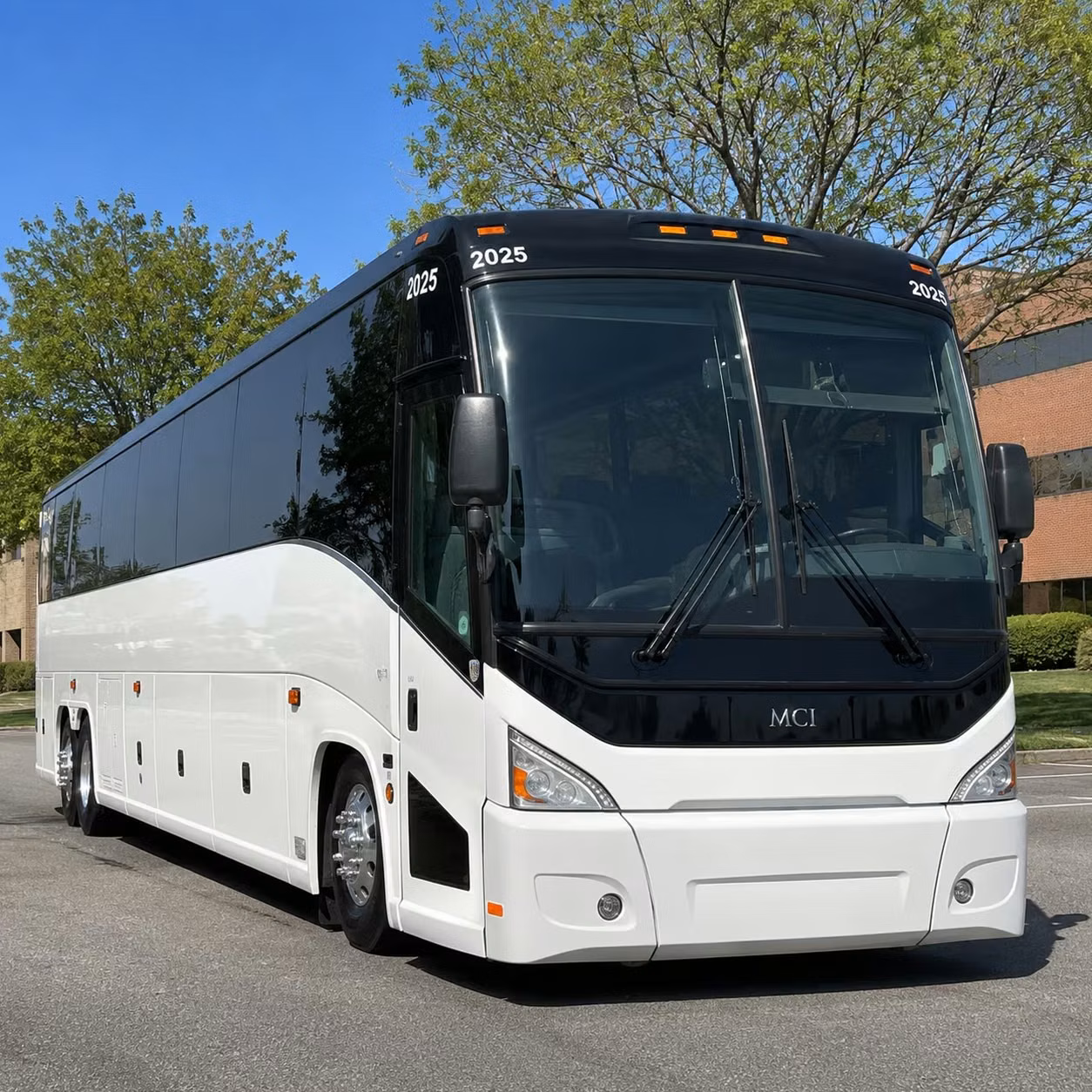 corporate event bus rentals for conferences conventions and team events in thornton